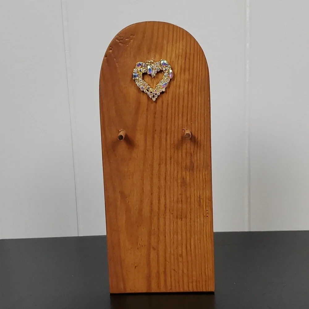 Iridescent Rhinestone Metal Heart Wood Key/Stationary Holder